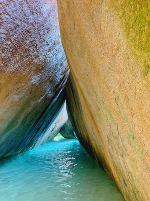 a close up of some water